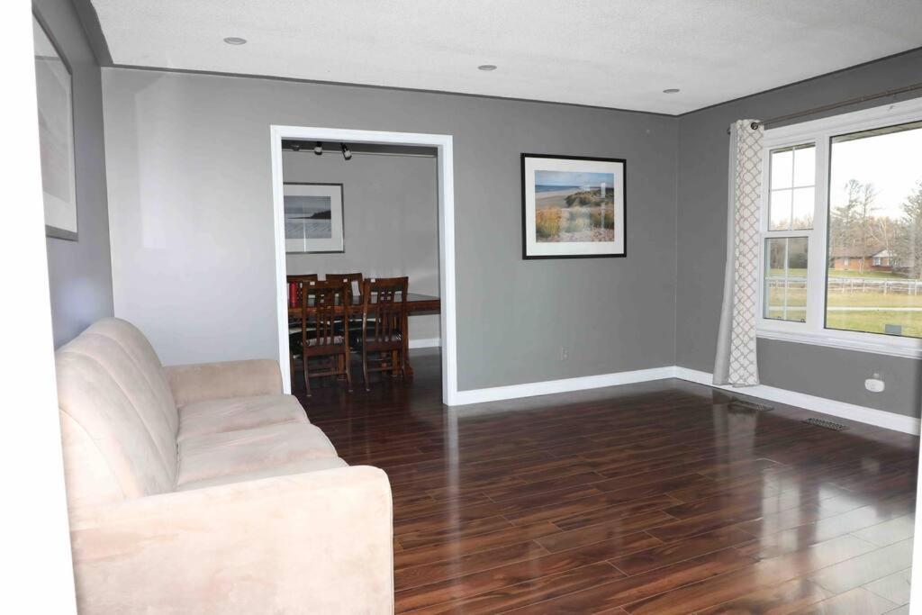 Bowmanville Event Place Esterno foto